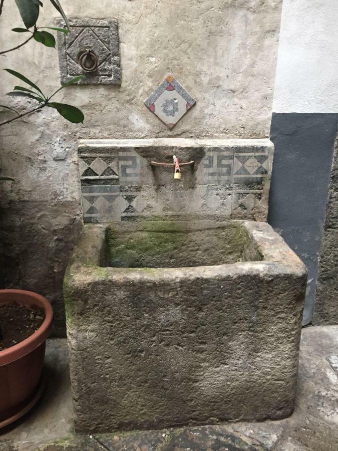 Dimora San Marcellino * Nápoles